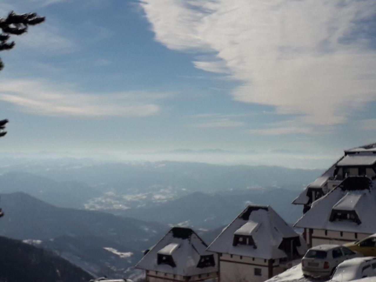 Apartman D52 Dvori Kopaonik Bagian luar foto